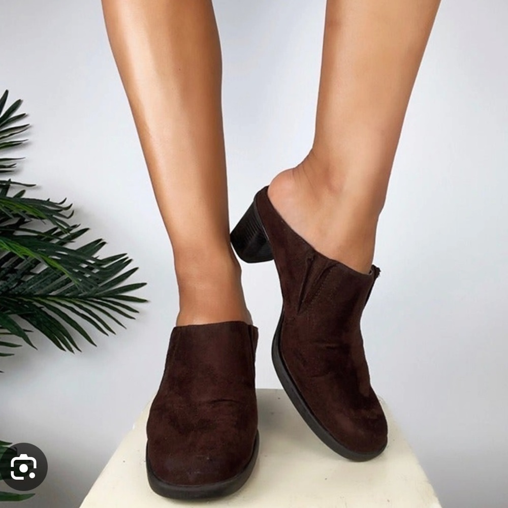 Brown Mule Heels